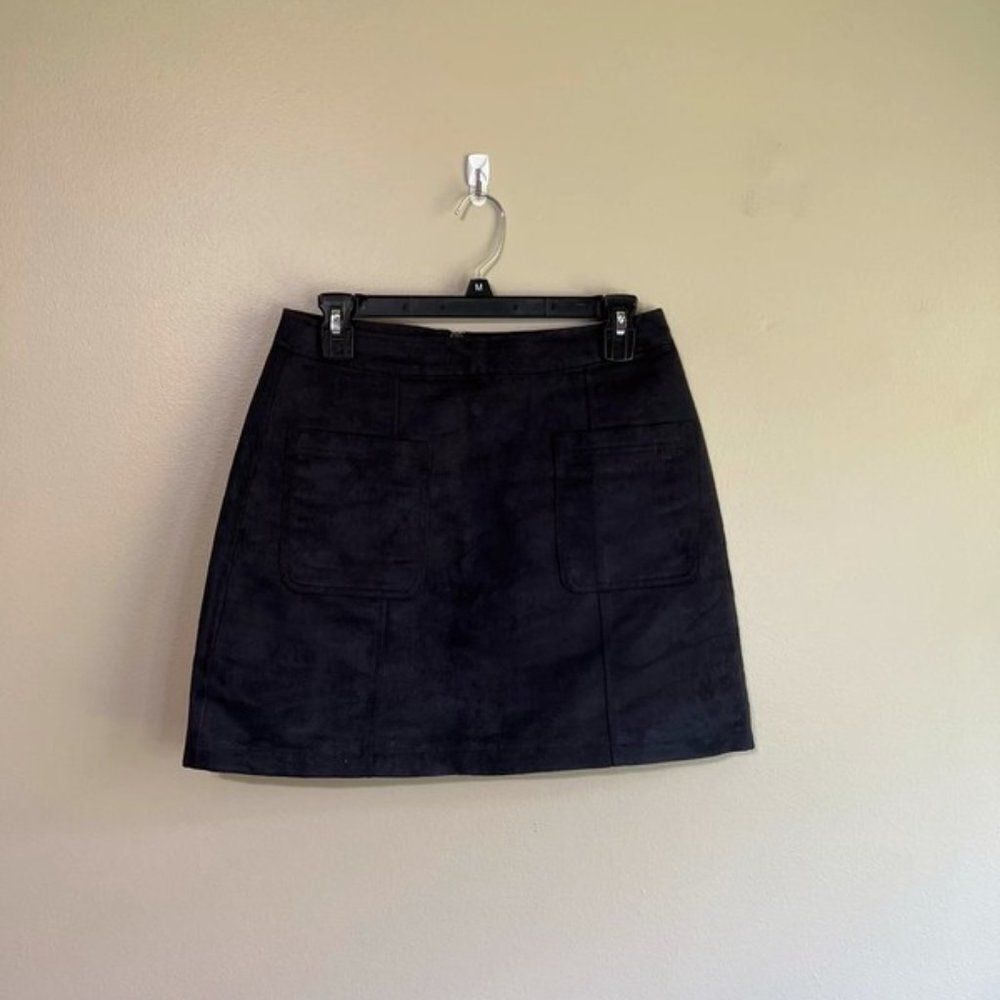 Old Navy size‎ 4 suede mini skirt